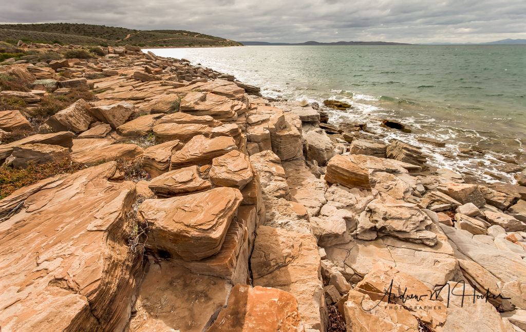 Point Lowley Rock Lines